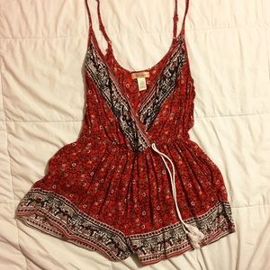 Bohemian style floral romper🌺